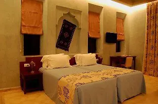 Hotel Douar Al Hana Ouled Hassoune 4*,