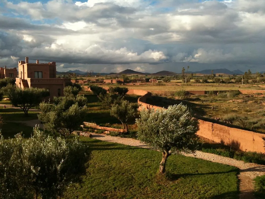 Hotel Douar Al Hana contacts
